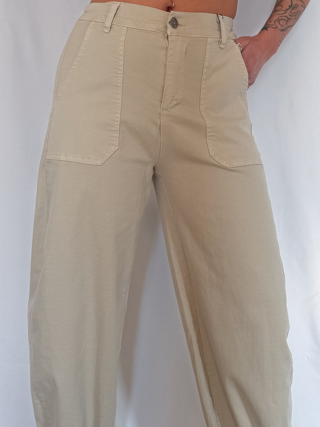 Pantalone baggy con elastico