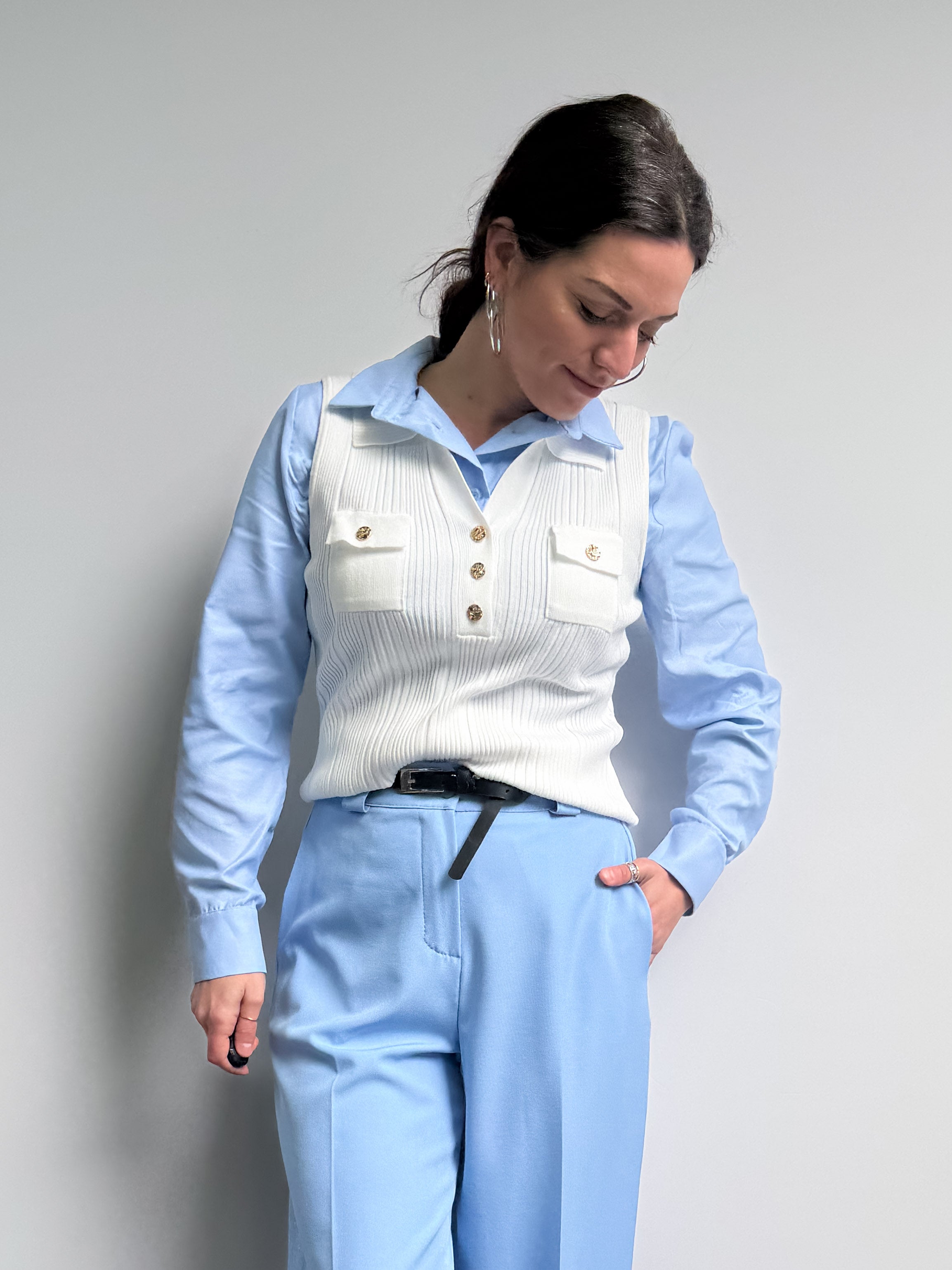 Smanicato a costine con bottoni