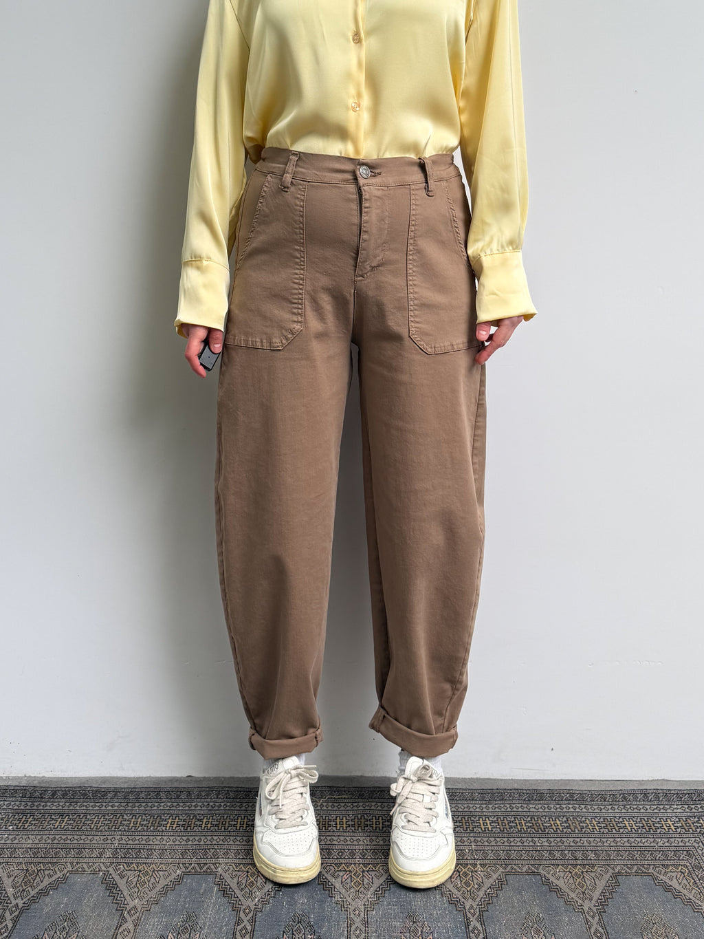 Pantalone baggy con elastico