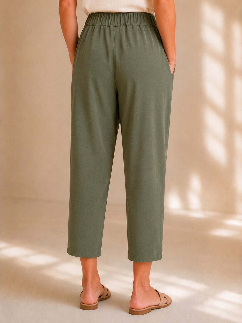 Pantalone cropped elasticizzato