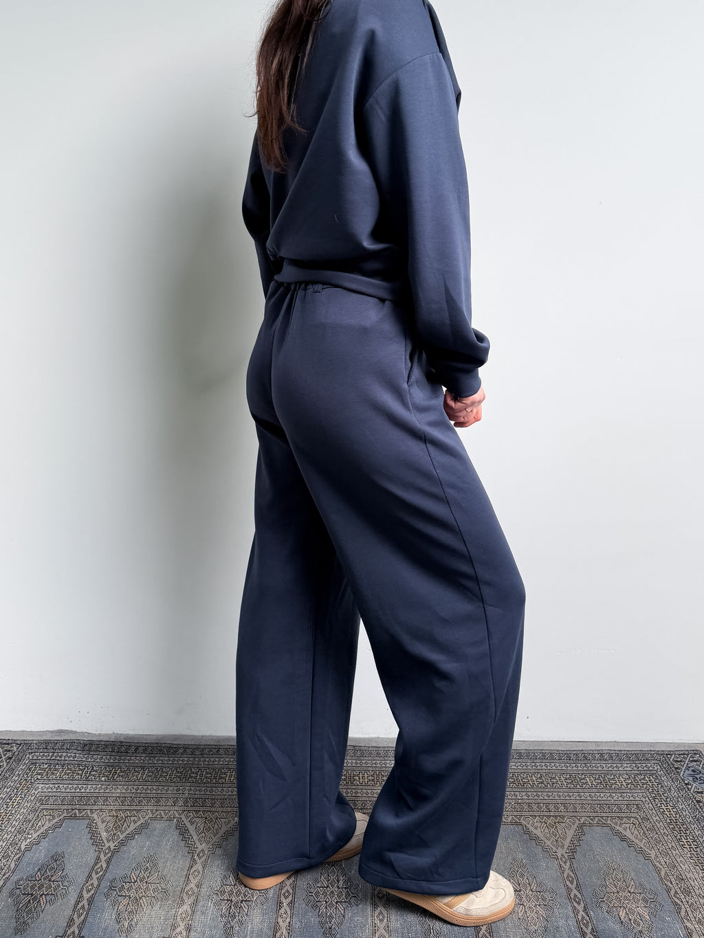 Pantaloni a palazzo in punto Milano