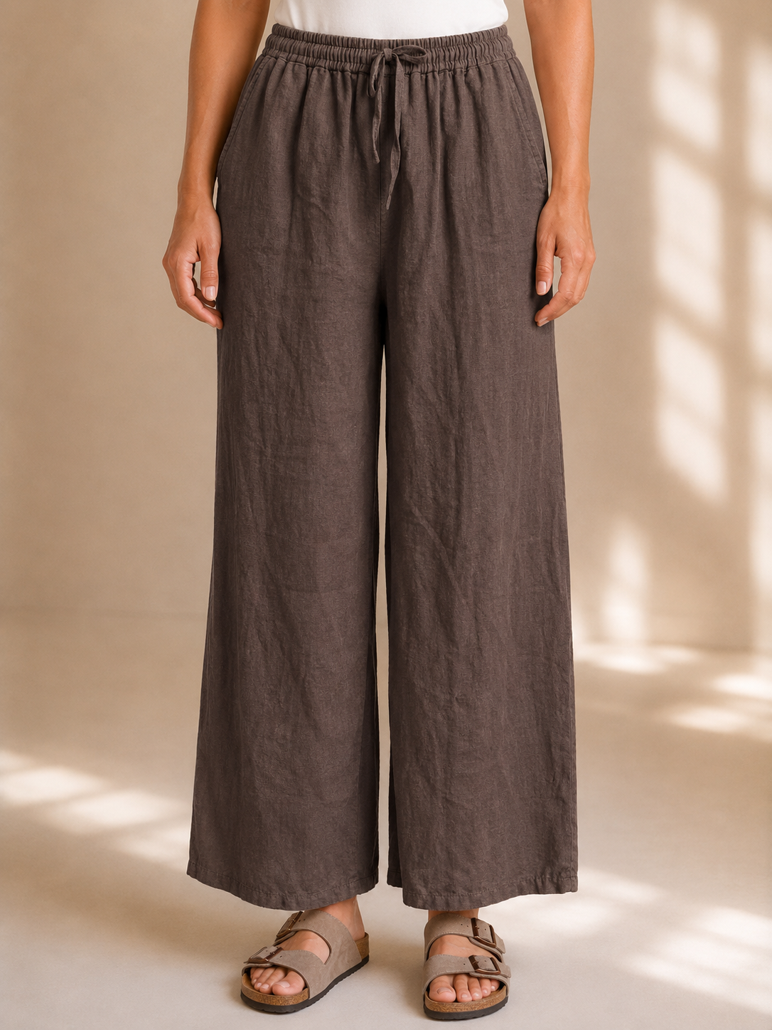 Pantaloni in lino a palazzo