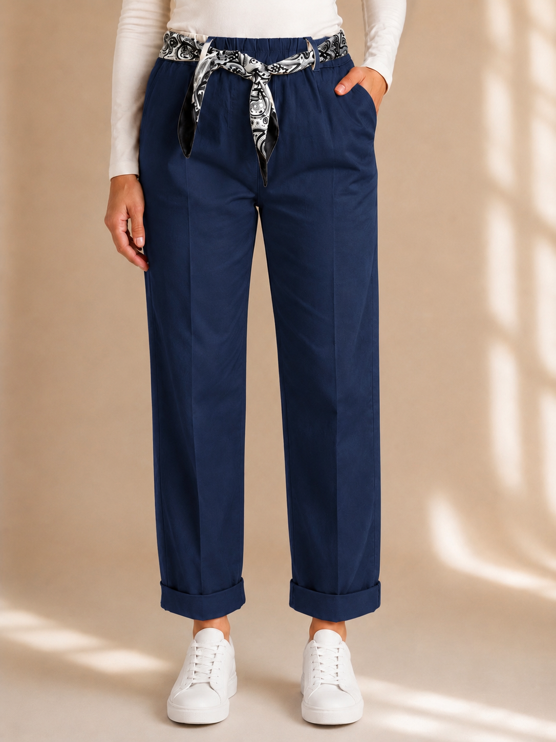 Pantalone in cotone con foulard