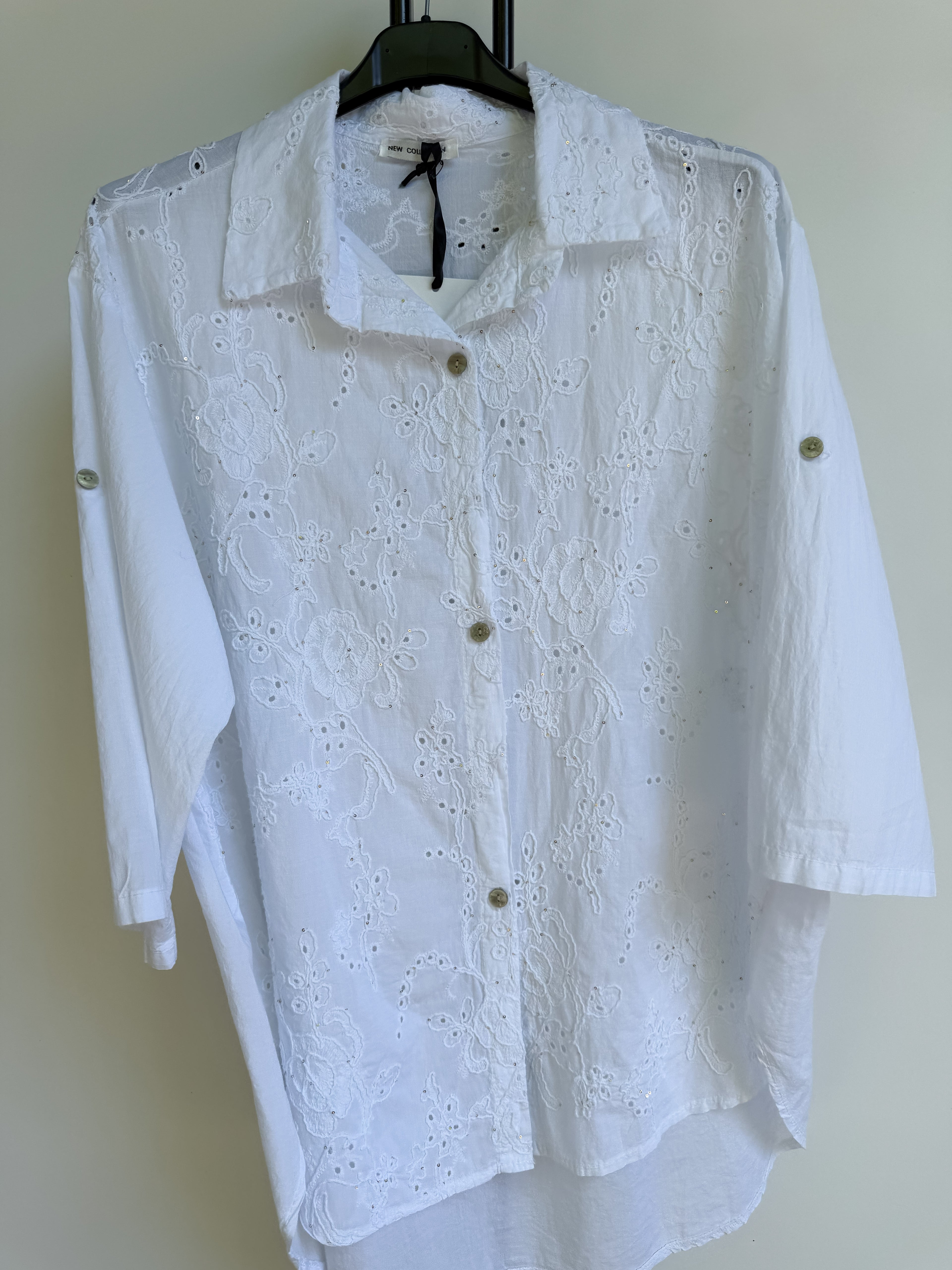 Camicia oversize con ricami