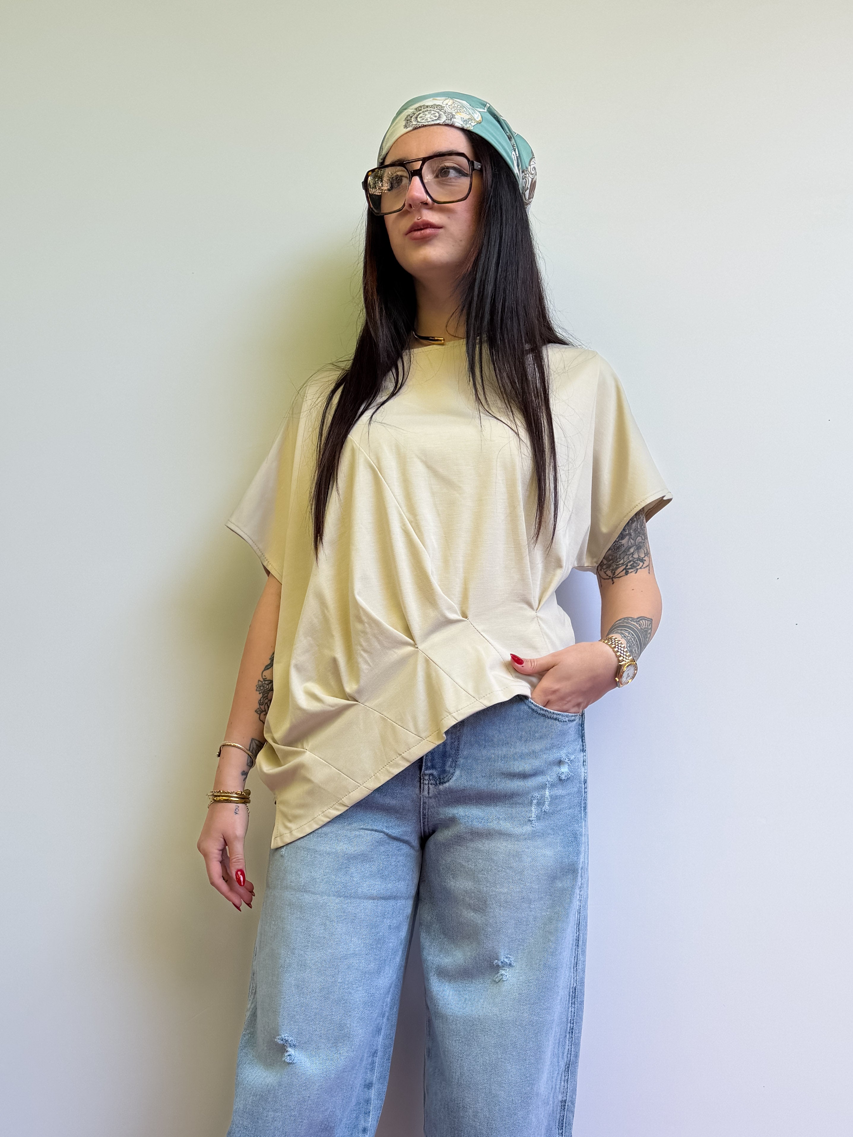 T-shirt oversize drappeggi