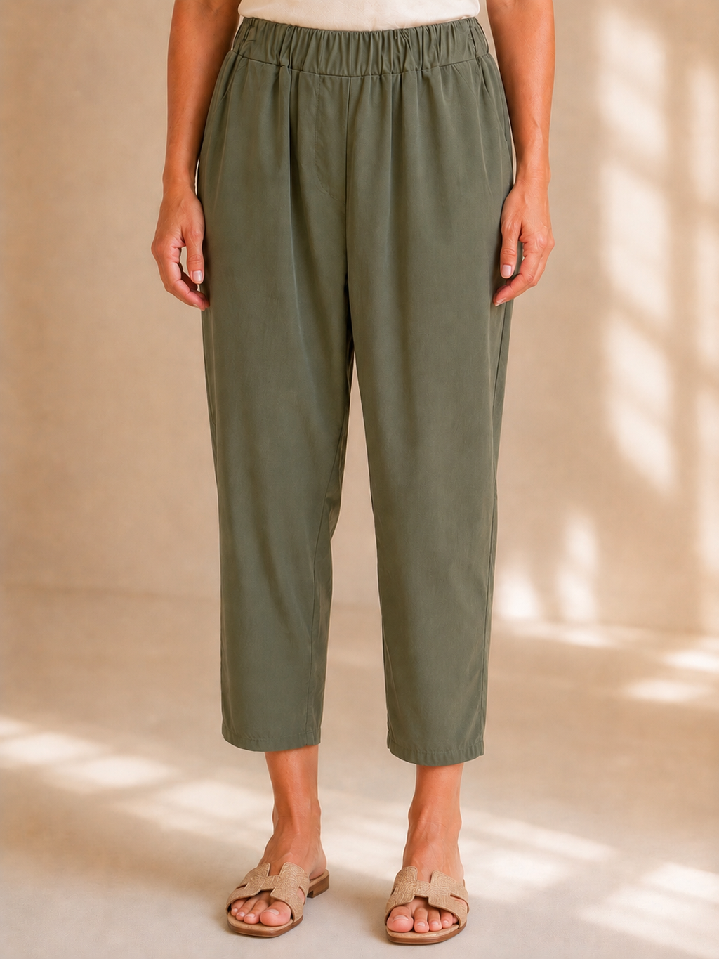 Pantalone cropped elasticizzato