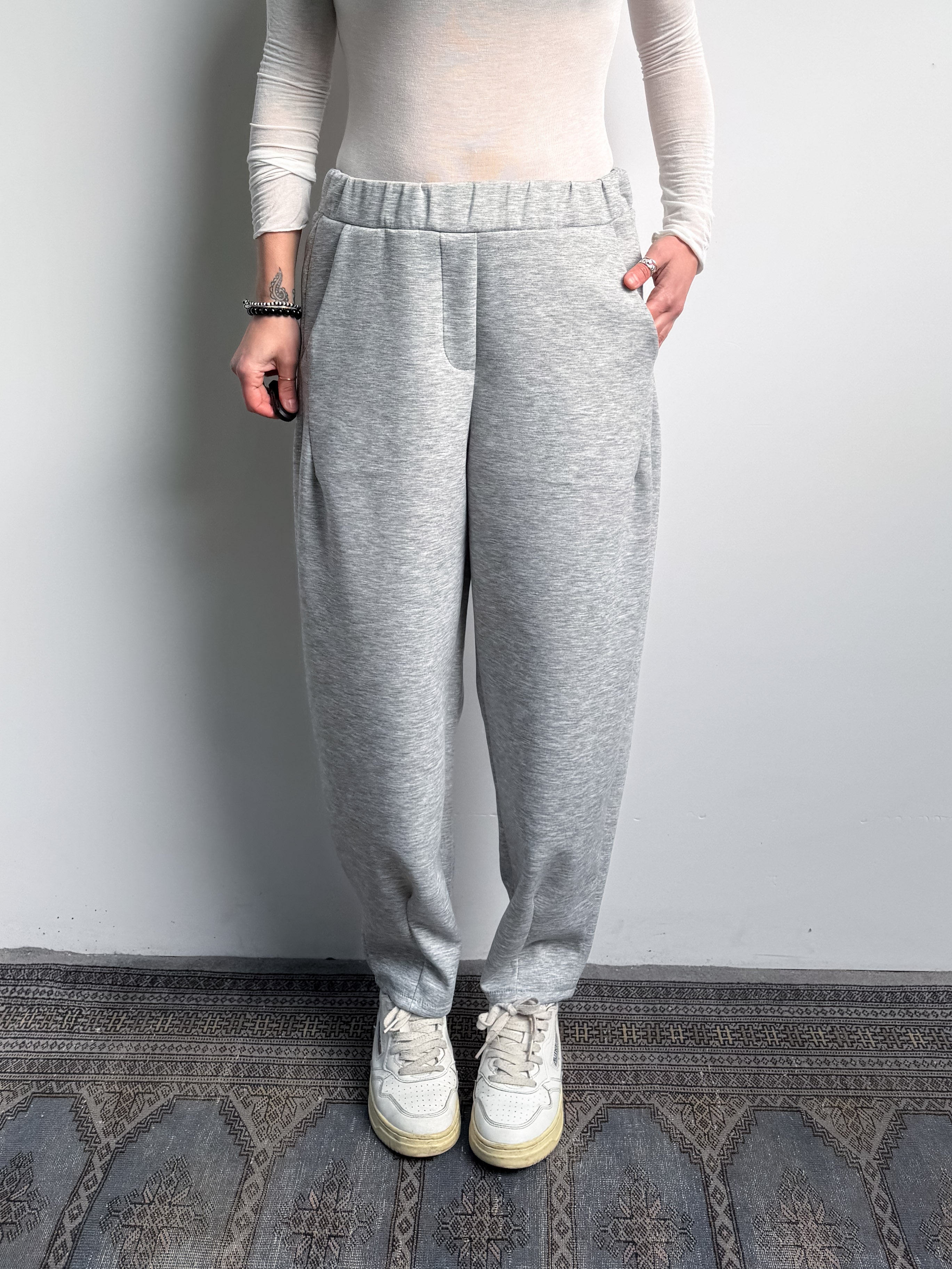 Pantalone baggy in punto Milano