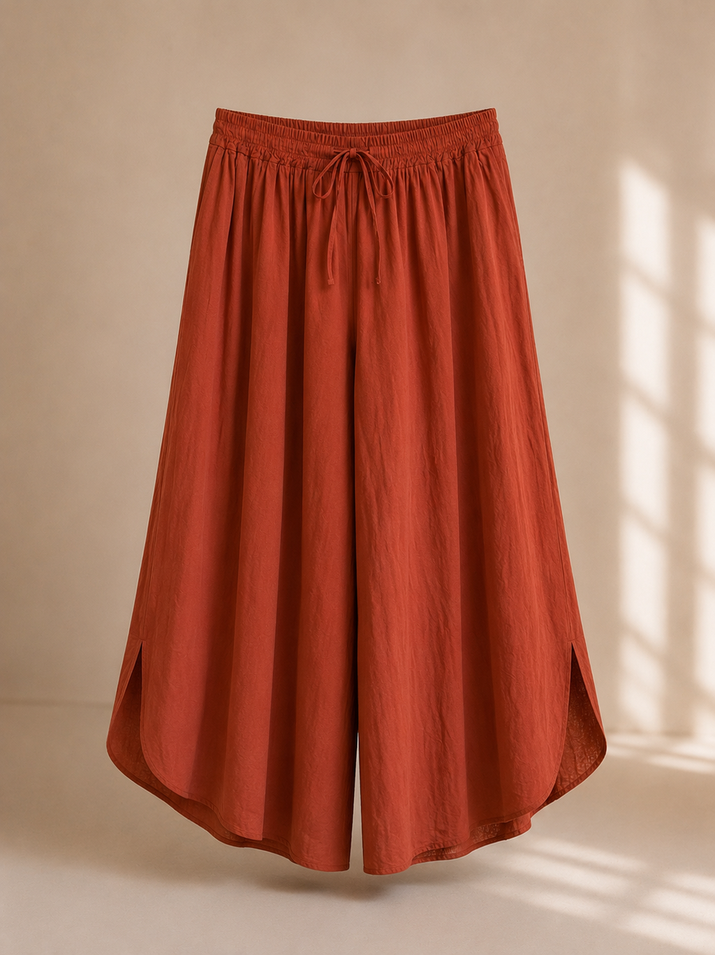 Pantalone palazzo leggero con spacco laterale