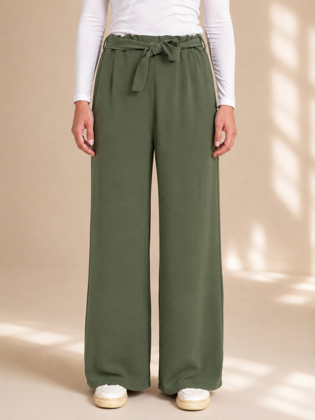 Pantalone a palazzo con fusciacca