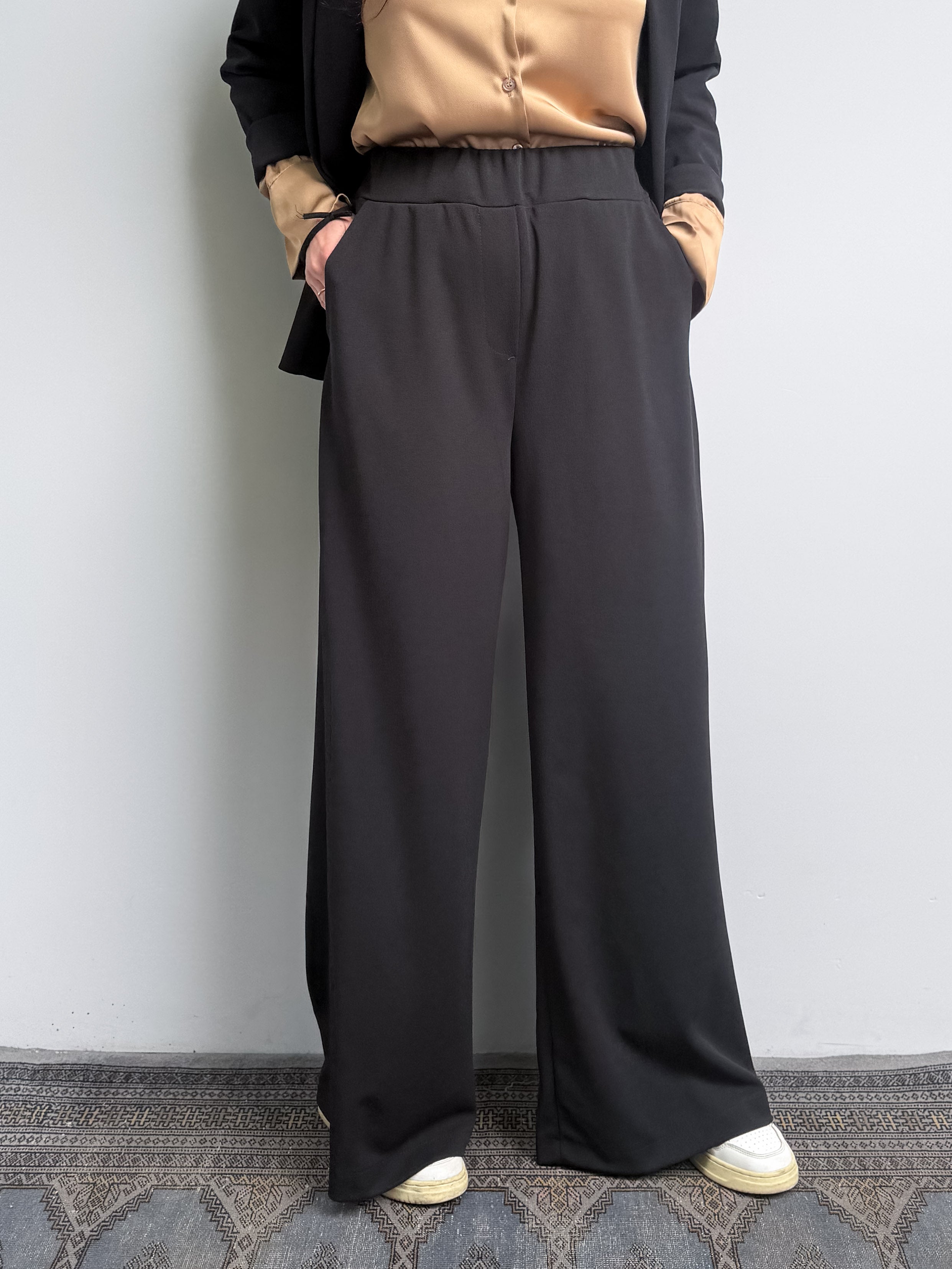 Pantalone a palazzo con elastico