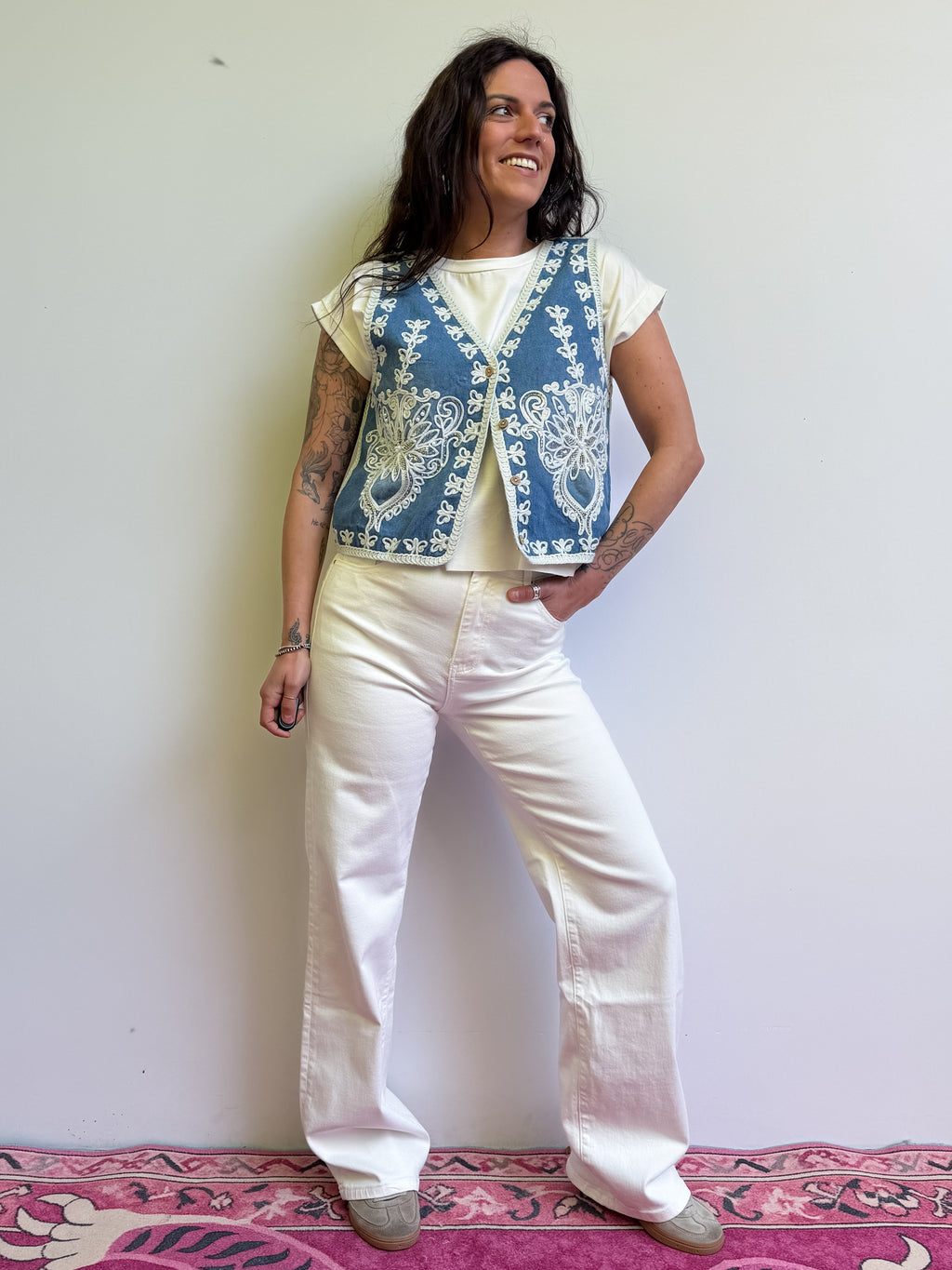 Jeans bianco a palazzo