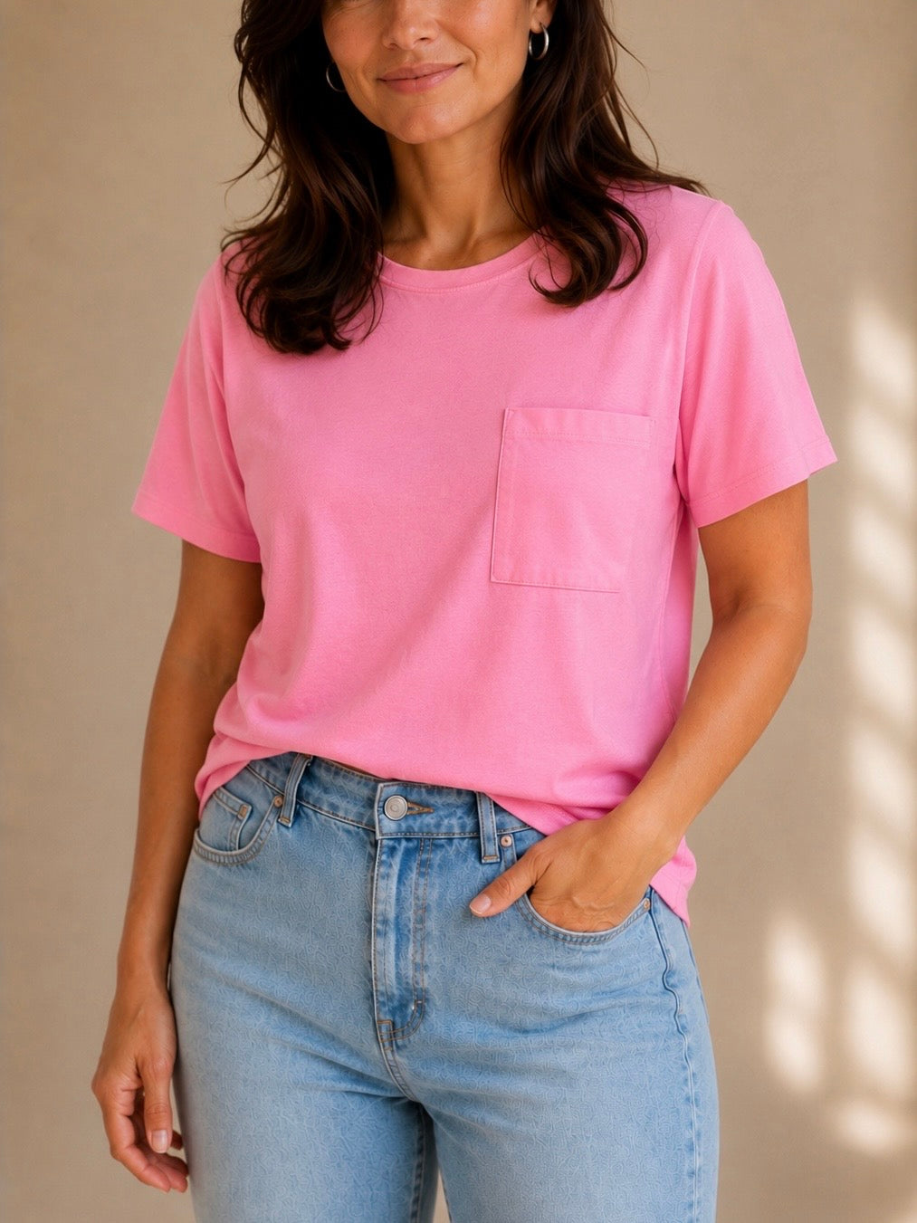 T-shirt basic con taschino