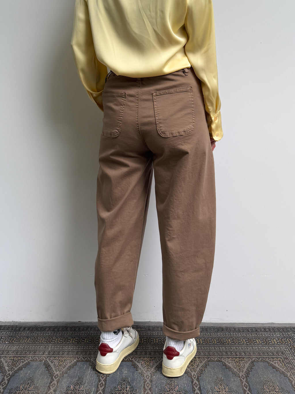 Pantalone baggy con elastico