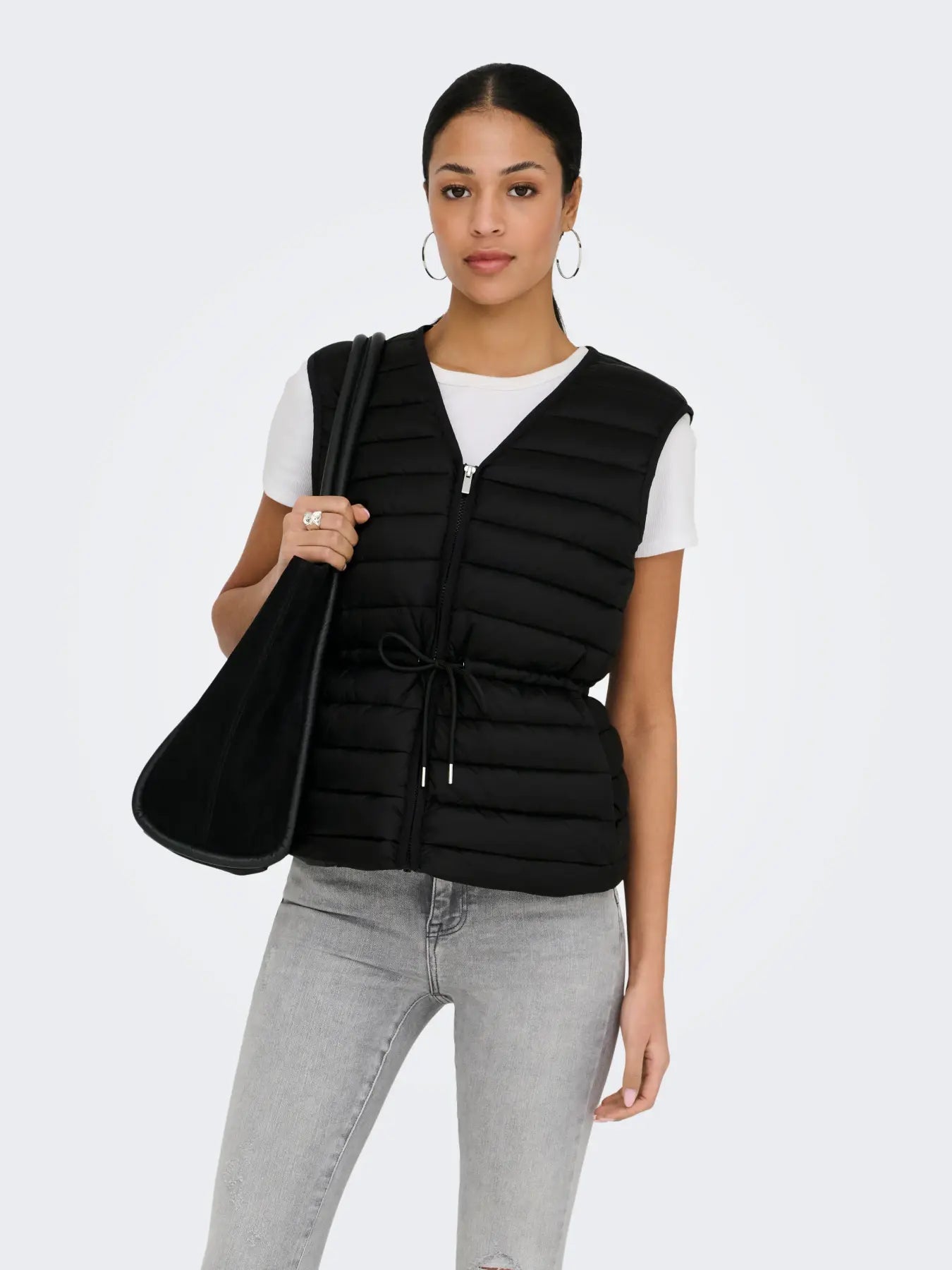 Gilet trapuntato con coulisse