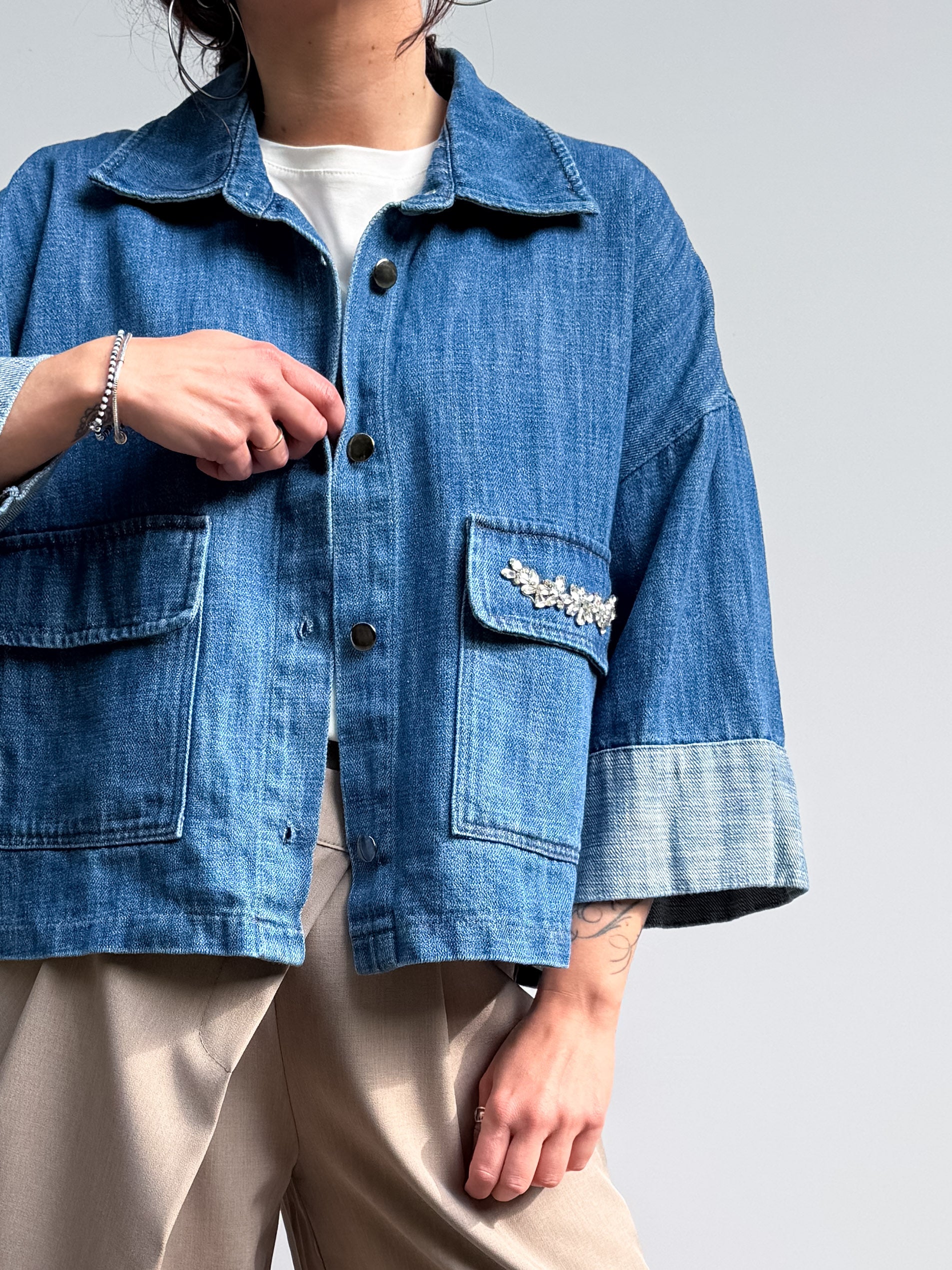 Camicia over in jeans