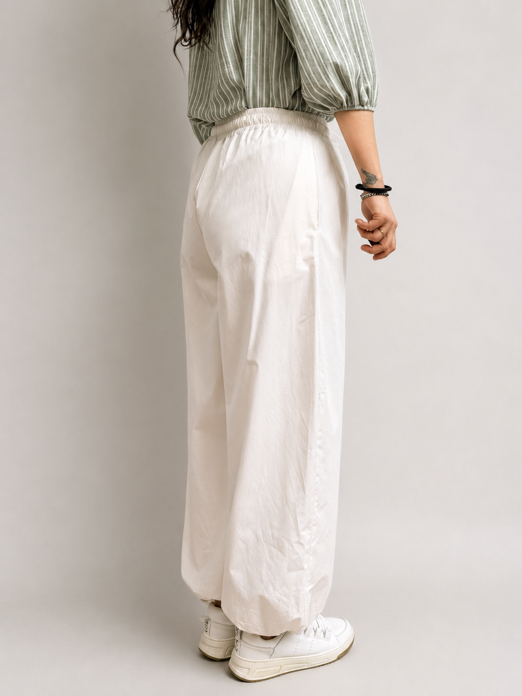 Pantalone in tela con polsino