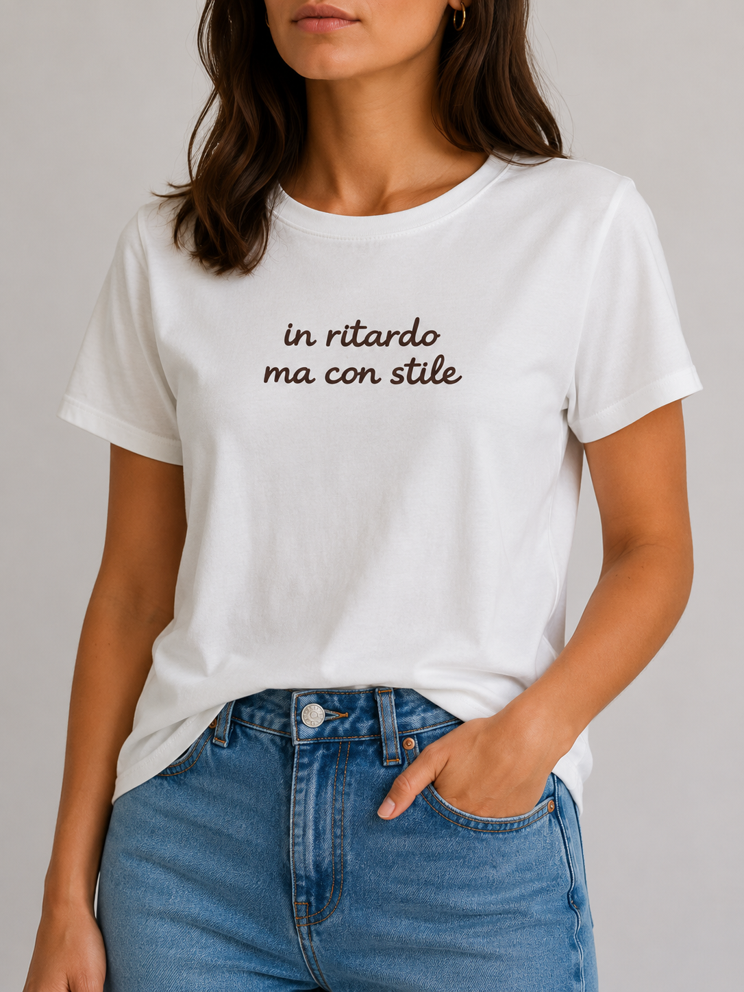 T-shirt con scritta ironica