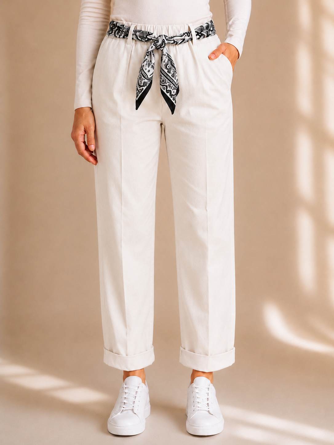 Pantalone in cotone con foulard