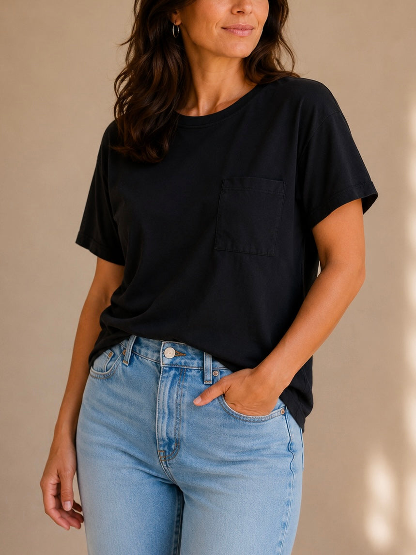 T-shirt basic con taschino