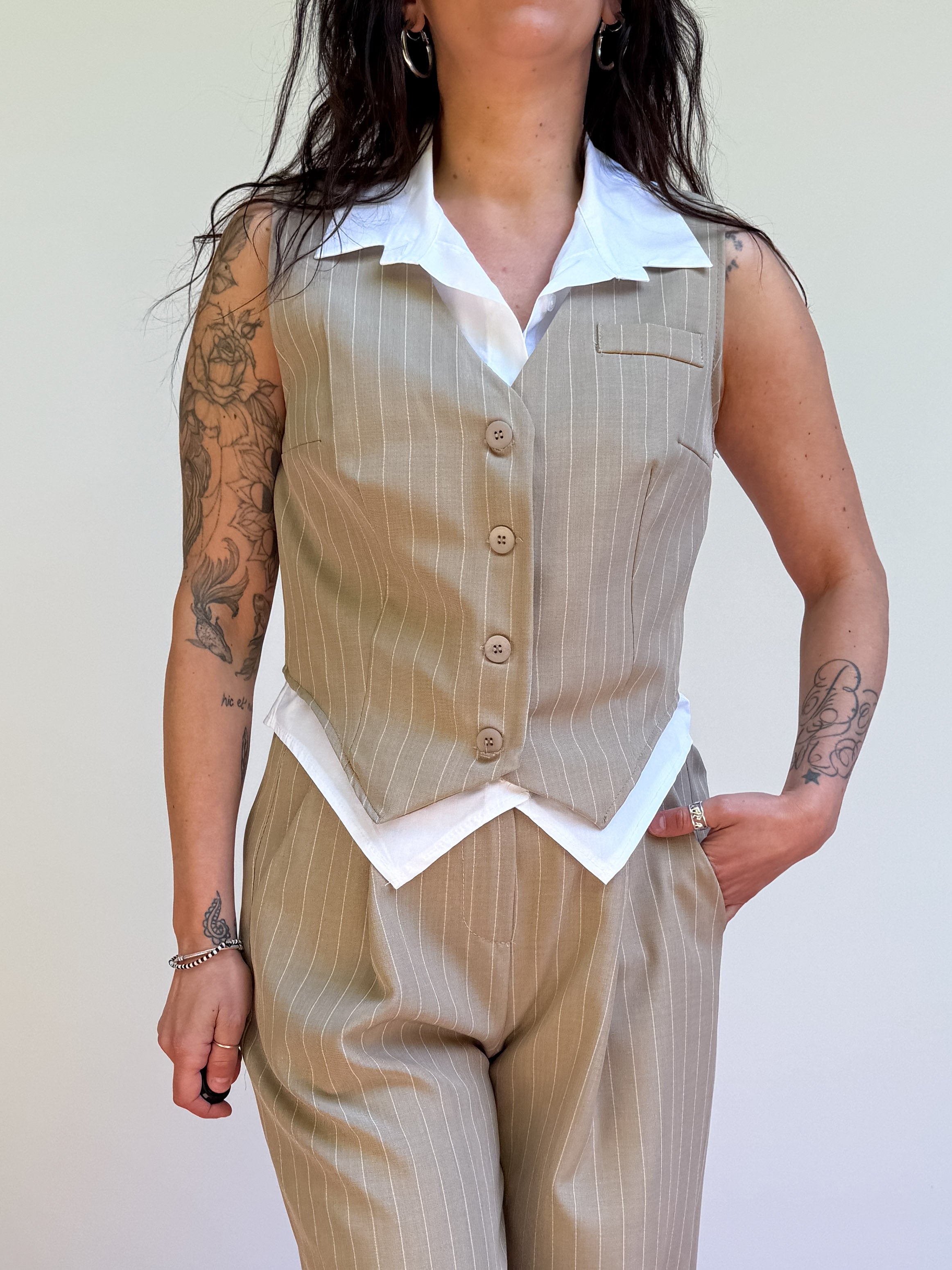 Gilet con finta camicia