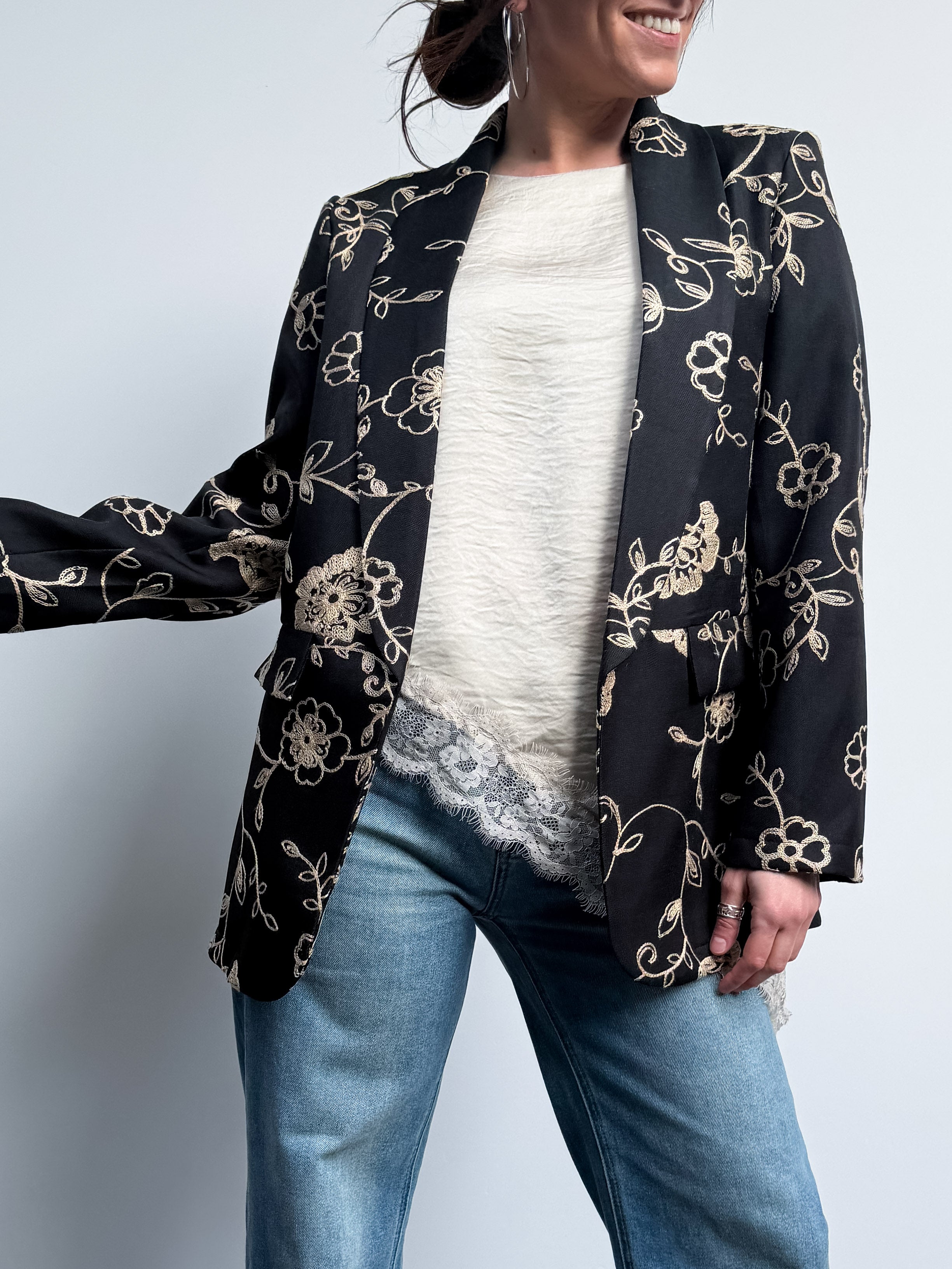 Blazer con ricami