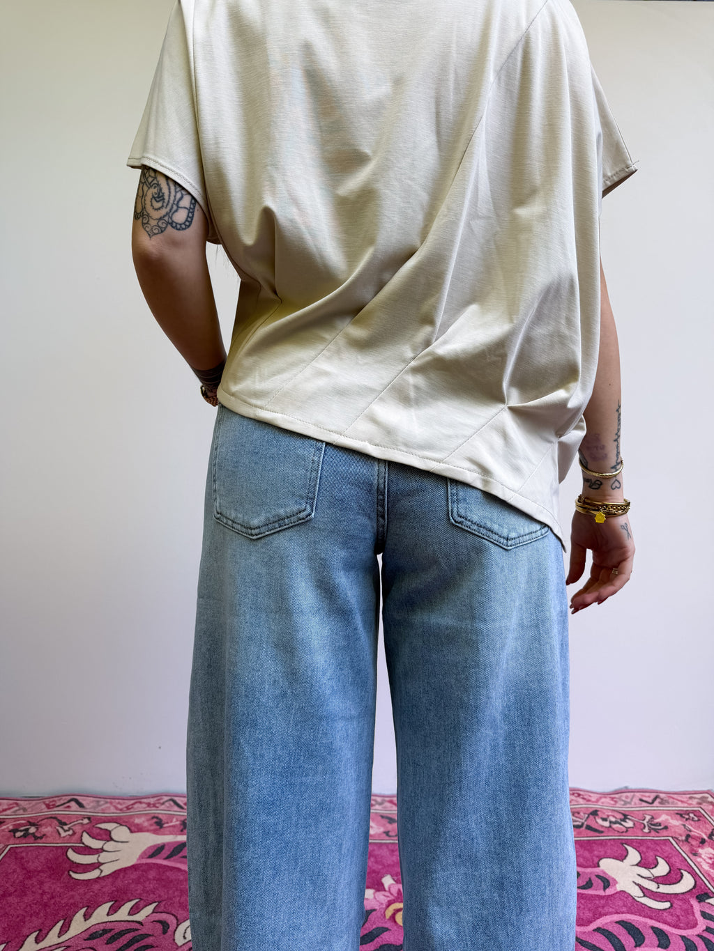 T-shirt oversize drappeggi