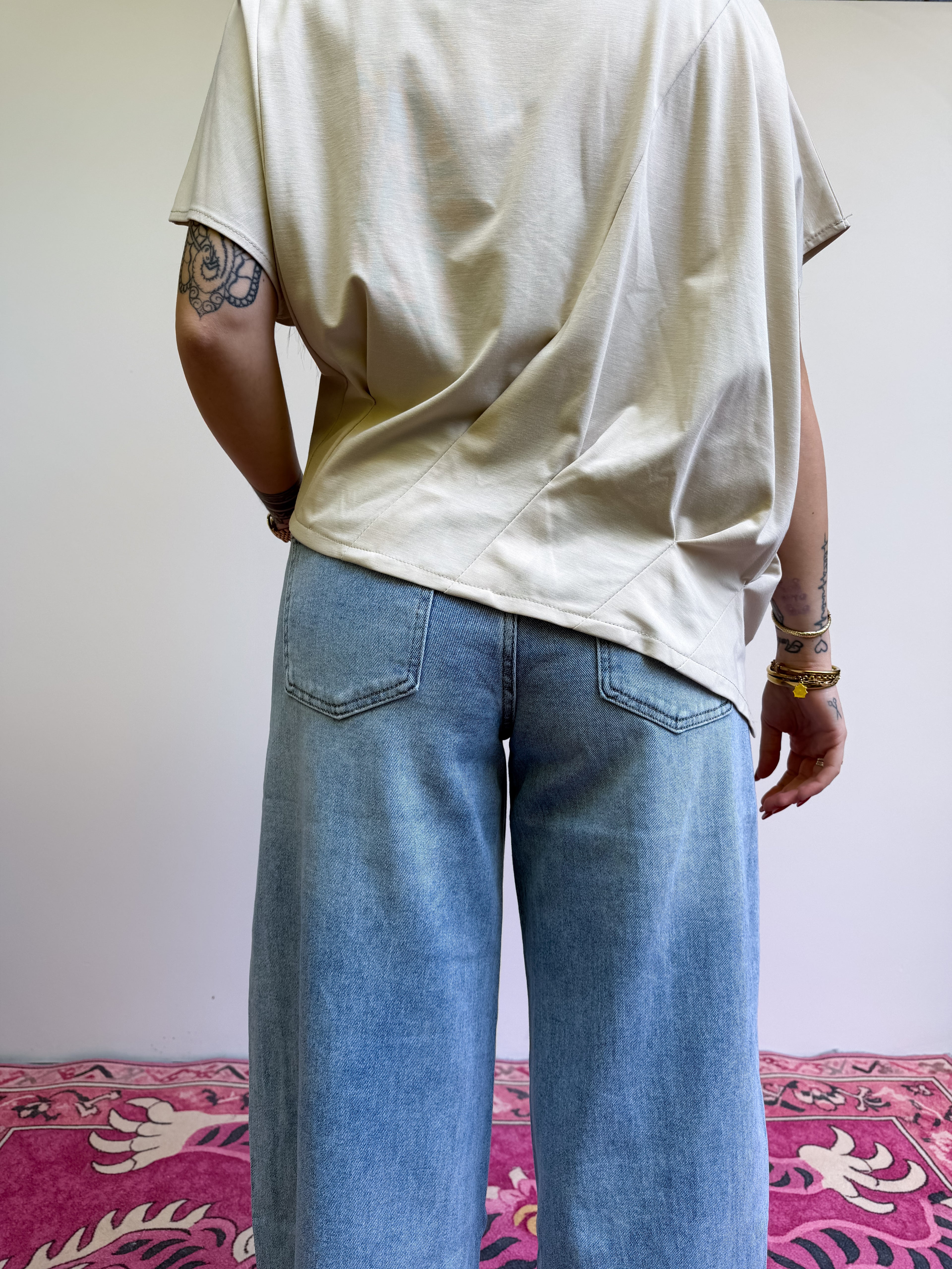 T-shirt oversize drappeggi