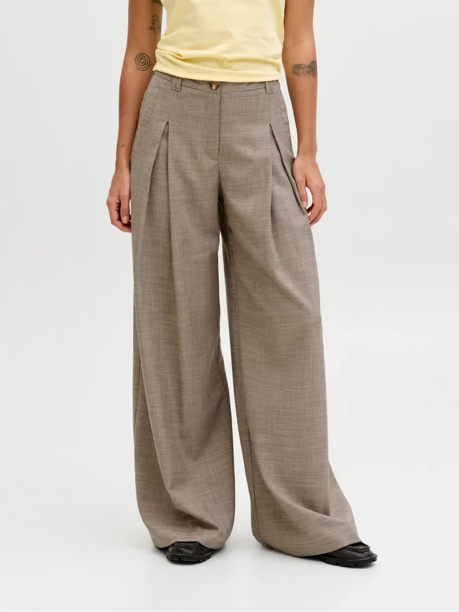 Pantaloni a palazzo eleganti