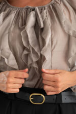 Blusa velata con rouches - immagine 2