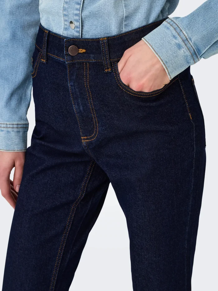 Jeans a zampa - immagine 2