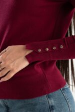 Maglia girocollo polso bottoncini - immagine 2