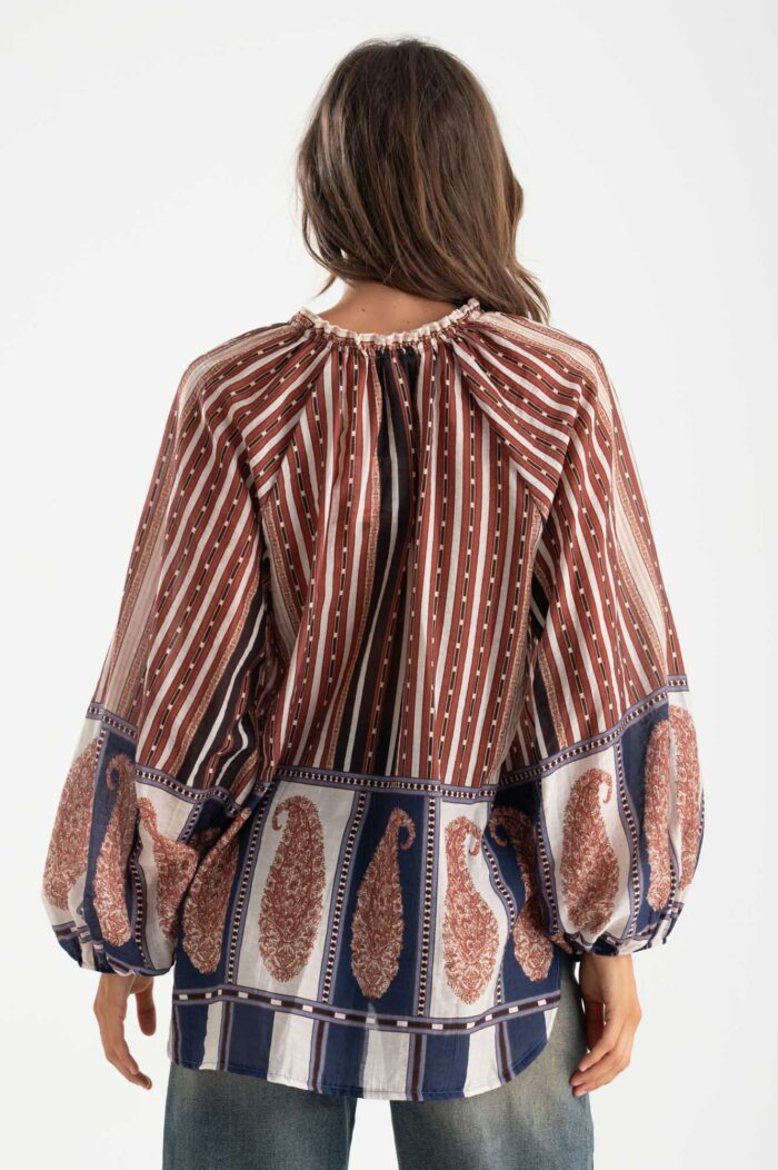 Blusa in fantasia - immagine 3