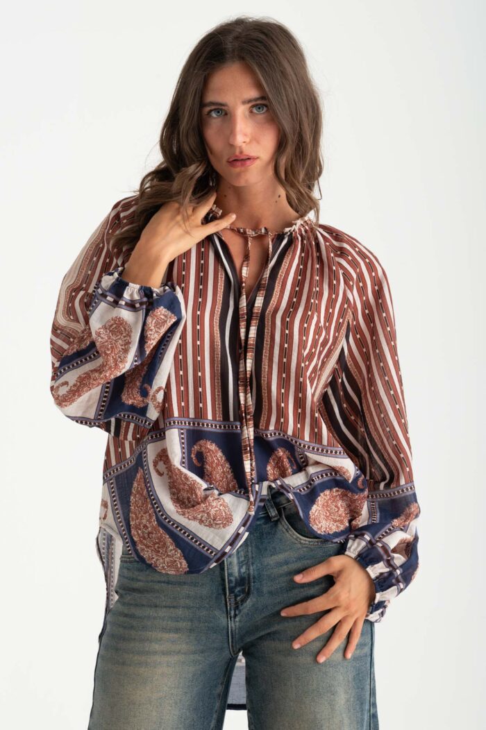 Blusa in fantasia - immagine 1