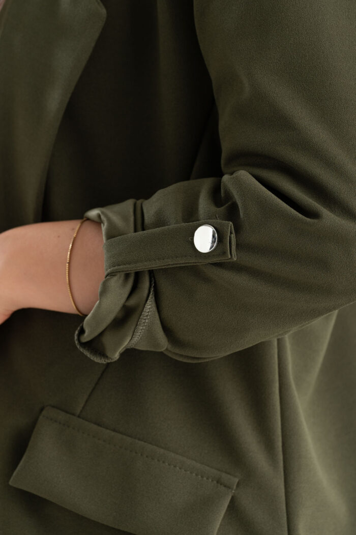 Giacca con manica ripresa - immagine 2
