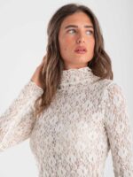 Blusa in pizzo - immagine 2