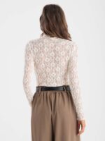 Blusa in pizzo - immagine 3