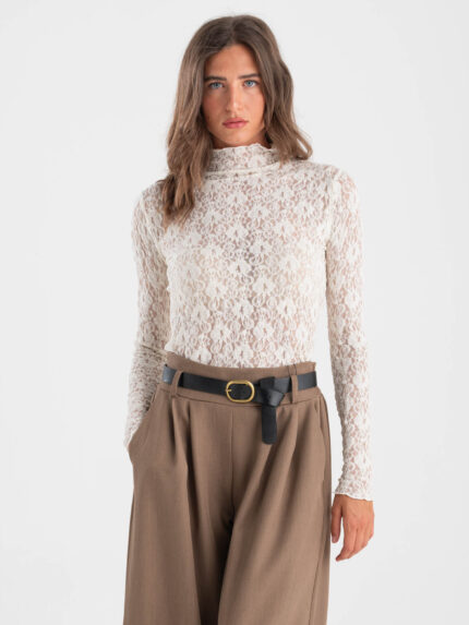Blusa in pizzo